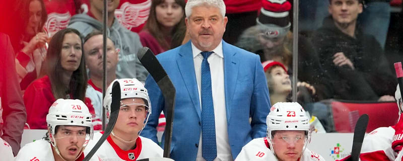 ‘We have some guys that are just jerseys’: Todd McLellan on Red Wings’ performance