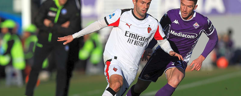 Report: Liverpool eyeing surprise swoop for ex-Chelsea maestro amid curious contract standstill