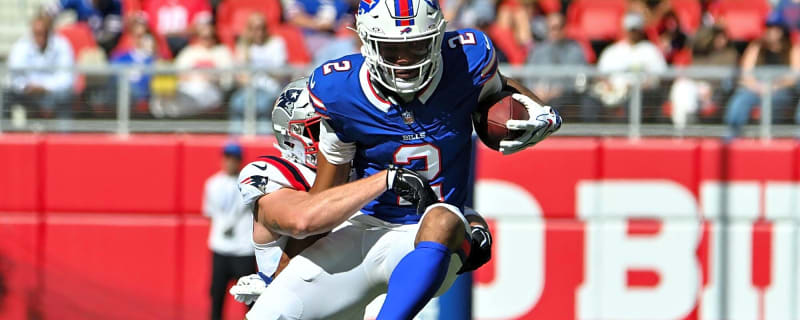 DJ Moore injury update: Bills star receiver doubtful to return after aggravating shoulder injury vs. Patriots