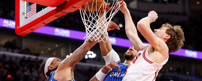 Matas Buzelis destroys Jalen Suggs with the craziest poster dunk of the year