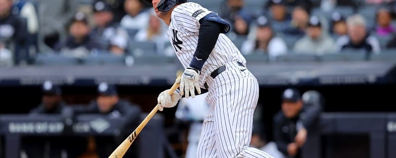 Yankees veteran first baseman could miss time with knee issue