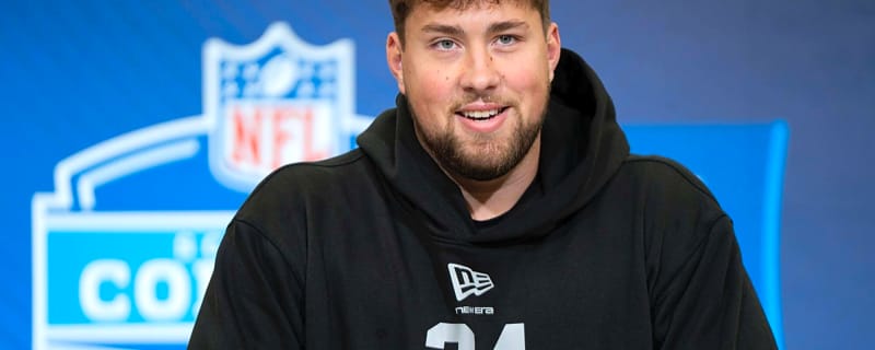 Panthers left tackle battle takes center stage at OTAs between Rasheed Walker, Monroe Freeling – plus updates on Ickey Ekwonu