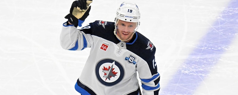 Jets Weigh Surprising Option with Hall of Famer