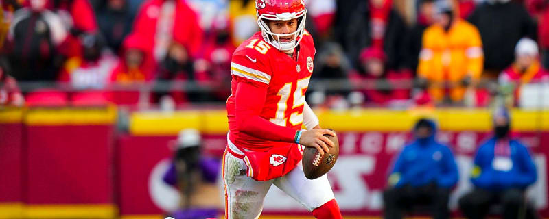 Former NFL QB breaks down why Patrick Mahomes could easily start Week 1 after a viral video has the league on notice