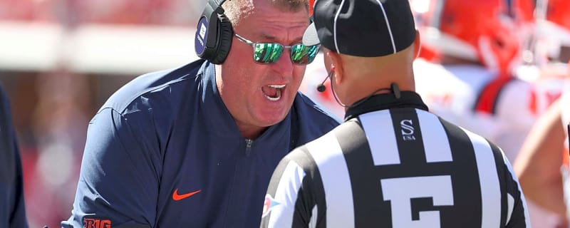 Illinois HC Bret Bielema pointed out an absolutely embarrassing moment his team had against Ohio State