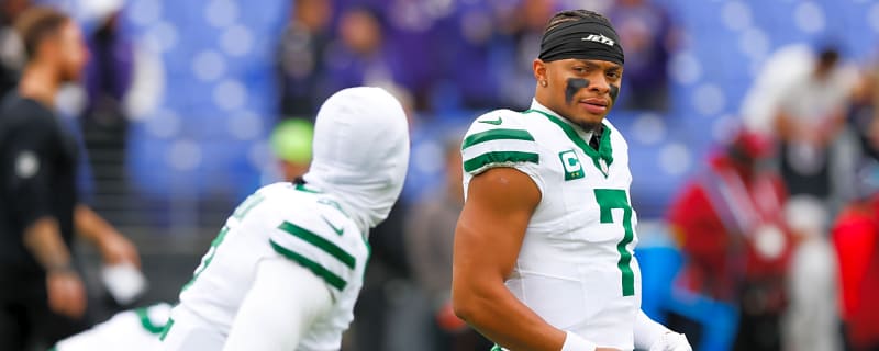Justin Fields has surprising comment about his benching