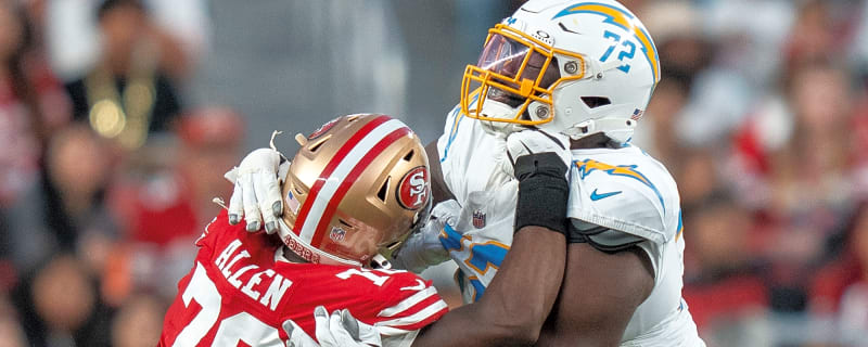 Steelers Hosted OT David Sharpe For Visit