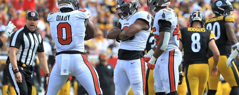 Rueben Bain Jr.’s role on the Buccaneers defense should be in jeopardy thanks to David Walker’s play through six weeks
