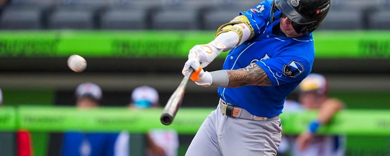 Former Tennessee slugger Andrew Fischer just turned the clock back to 1974 with an incredible accomplishment