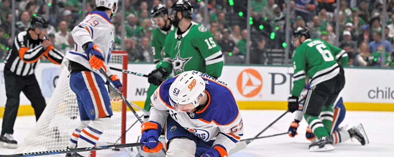 Jeff Skinner and Troy Stecher to come in for Arvidsson and Klingberg in Game 4 shakeup