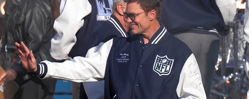 Tom Brady has been different amid the Raiders' springtime workouts this year