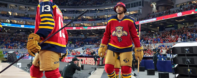 Panthers’ Seth Jones leaves game against Rangers with upper-body injury
