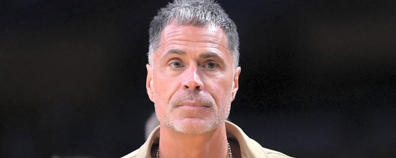 Zach Lowe Says Lakers Are ‘Trapped’ After Overpaying For Walker Kessler