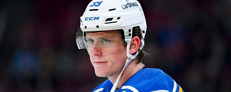 Islanders acquire Luff from Blues for Gauthier