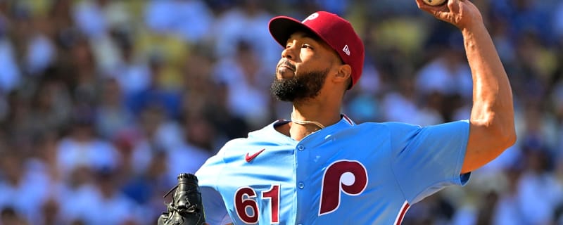 Phillies Extend Cristopher Sanchez