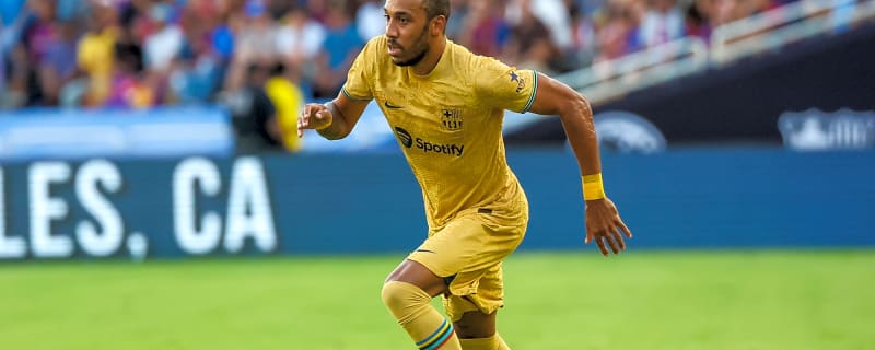 Aubameyang snubs Arsenal stars as he names his best ever teammate