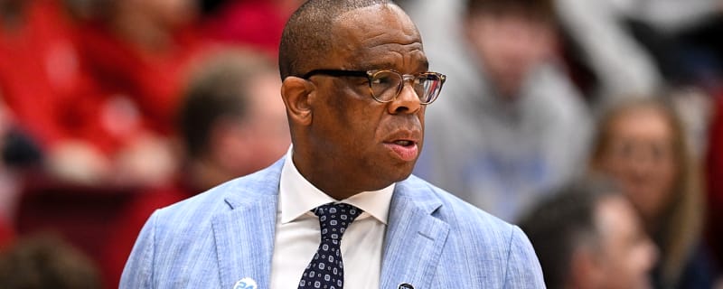 What went into North Carolina's decision to fire Hubert Davis