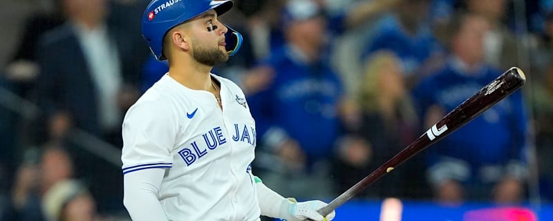 Blue Jays Notebook: Bichette holds Zoom call with Red Sox, club finalizing coaching additions, preliminary talks on Schneider extension