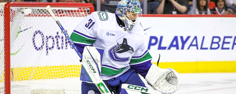 Arturs Silovs gives the Canucks flexibility in net