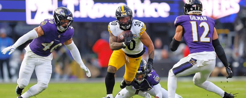Pittsburgh Steelers Running Back Jaylen Warren’s Status For Week 15 Uncertain