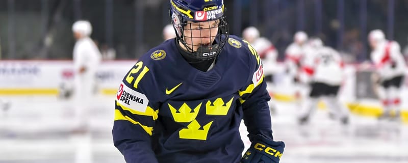 Jets select Viggo Björck No. 8 overall in 2026 NHL Draft