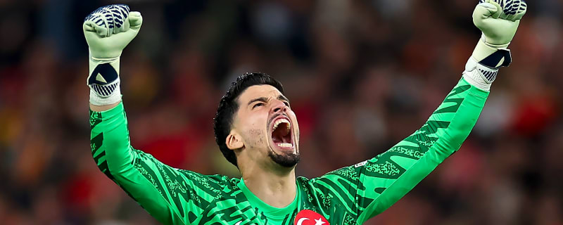 Not Mainoo or Zirkzee: Man Utd will ‘listen to offers’ for first-teamer who’s made six starts this season