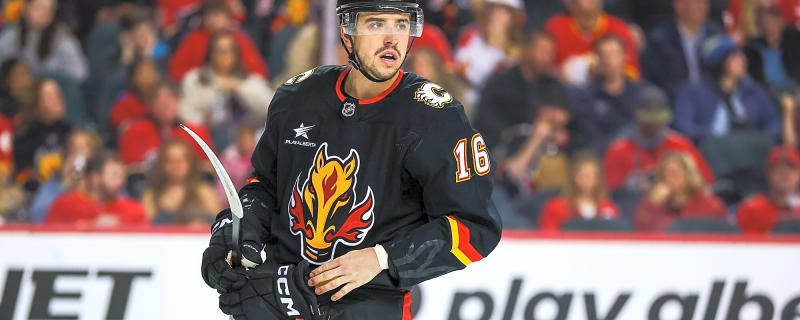 Flames sign RFA center Morgan Frost to two-year contract