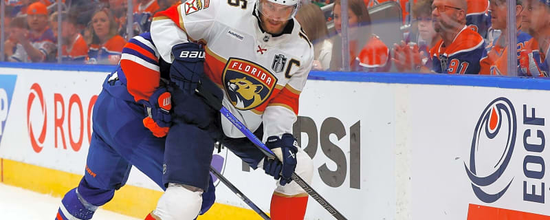 Panthers’ Aleksander Barkov just hasn’t looked right in Stanley Cup Final