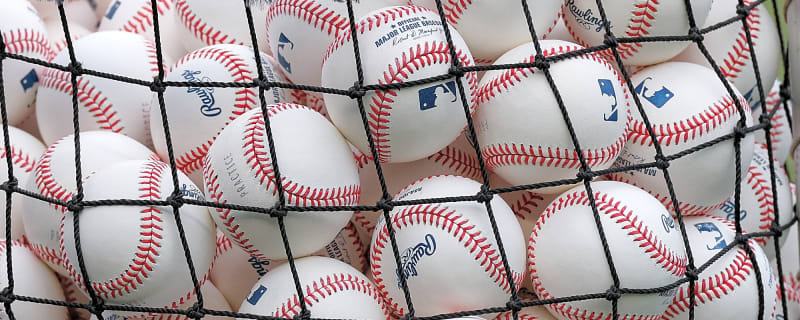 UNLV baseball erupts late, run-rules Milwaukee 14-4 in opener