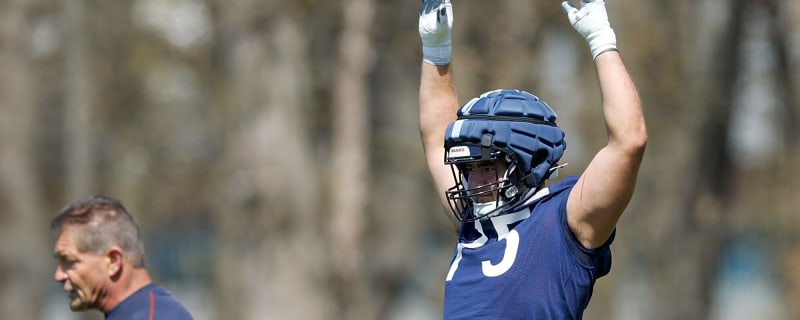 Chicago Bears make left tackle competition clear