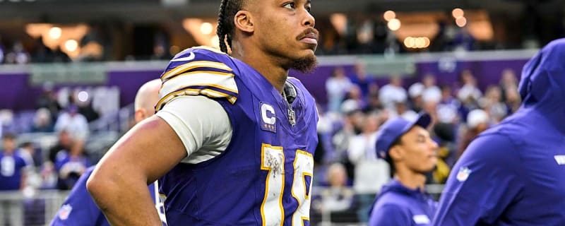 Justin Jefferson refuses to take the bait when talking schedule release, prompting NFL analyst to state the obvious