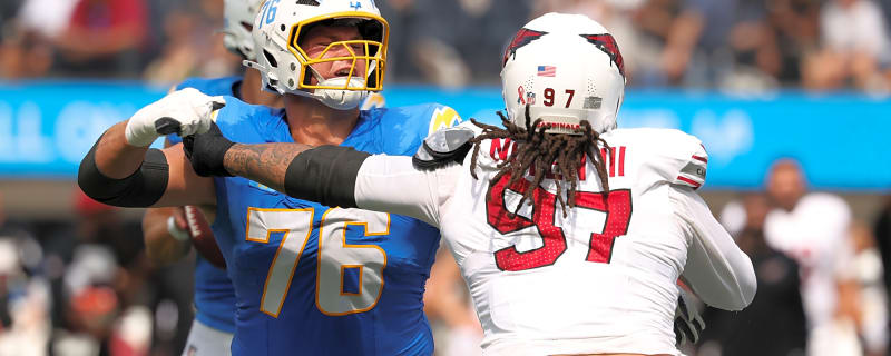 Two Chargers Players Earned PFF Player of the Week Honors Despite Team’s Poor Play