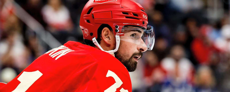 Report: Dylan Larkin requests trade from Red Wings