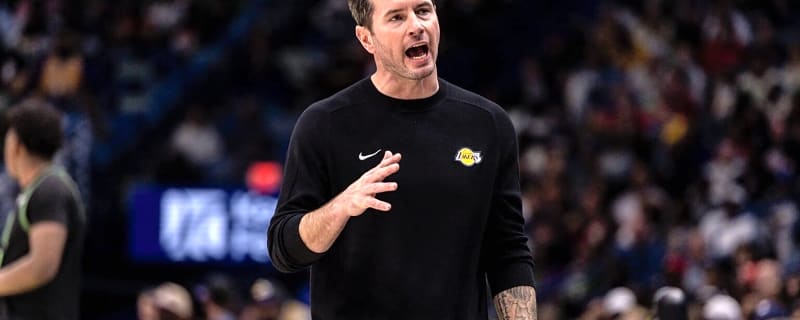 'I Can’t Play Him': JJ Redick Sounds Fed Up With Deandre Ayton After Brutal Game 3 Rebounding Effort