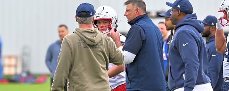 Patriots’ Coach of the Year Vrabel Dodges Every Scandal Question at OTAs and Snaps