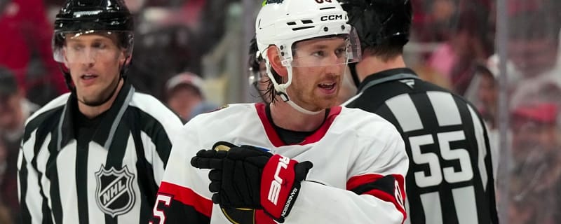 Senators HC Travis Green on Hurricanes' Taylor Hall injuring Jake Sanderson: 'Blatant hit to the head'