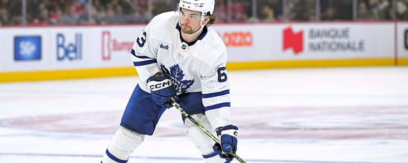 Auston Matthews praises new linemate Matias Maccelli’s vision, compete ahead of season opener