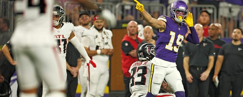Adam Thielen Makes His True Feelings About NFL Refs Clear After Massive On-Field Outburst