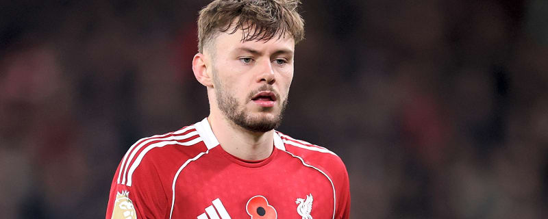 Transfer insider outlines Liverpool stance on January right-back signings amid double injury blow