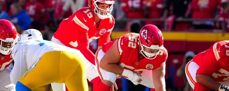Latest injury update on Kansas City Chiefs’ Josh Simmons, Jaylon Moore raises big offensive tackle questions for Week 7 vs. Seahawks