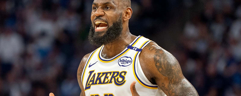 Is LeBron James Playing vs Warriors on NBA Opening Night 2025? Latest Update on Lakers Star’s Injury