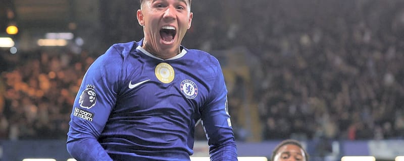 Pundit 'impressed' with Chelsea midfielder – but he’s been dribbled past 7 times