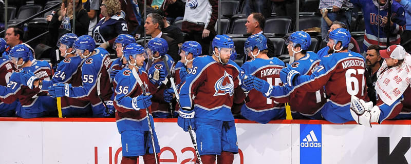 Canucks sign forward Matthew Stienburg to one-year, two-way contract