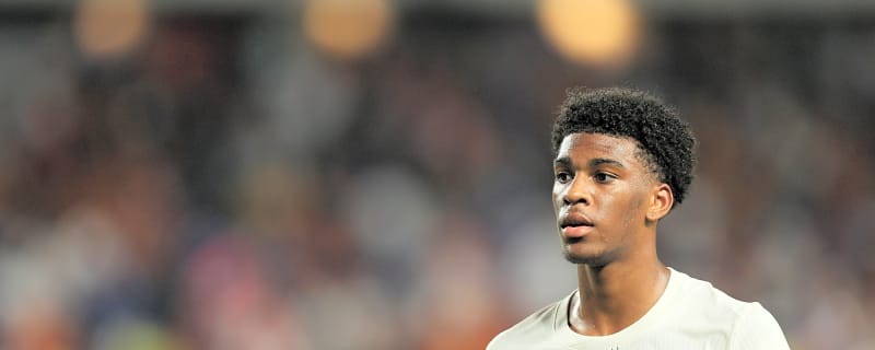 OFFICIAL: Napoli loan Chelsea defender with €27m option to buy as Blues trim squad