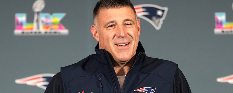 NFL’s Coach of the Year Hid On A $2,160-Per-Night Rooftop With Married Reporter