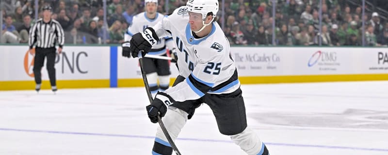 Two NHL players placed on waivers for Dec. 2