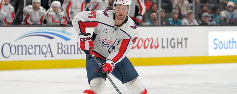 Devils acquire Declan Chisholm from Capitals for draft pick