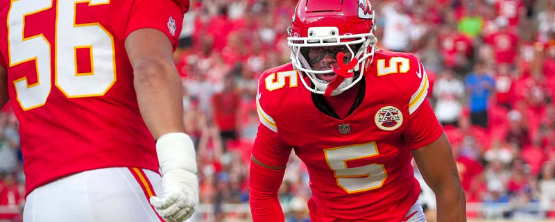 Emmett Johnson continues to impress and 4 more halftime takeaways from Kansas City Chiefs’  preseason Week 3 tilt vs. Seahawks