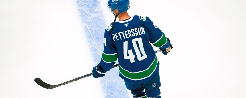 Canucks: Elias Pettersson is quietly having himself a very notable November