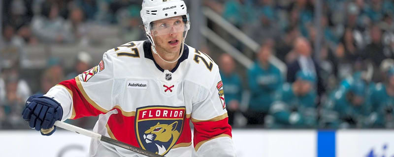 Panthers’ Eetu Luostarinen out week-to-week after barbecue accident